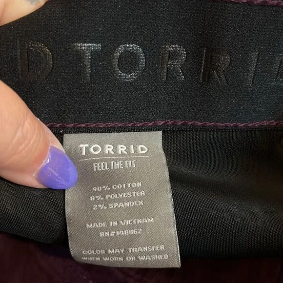 Torrid Windsor Wine Bombshell Skinny Corduroy High-Rise Jean Size 28 NWOT - Picture 9 of 12